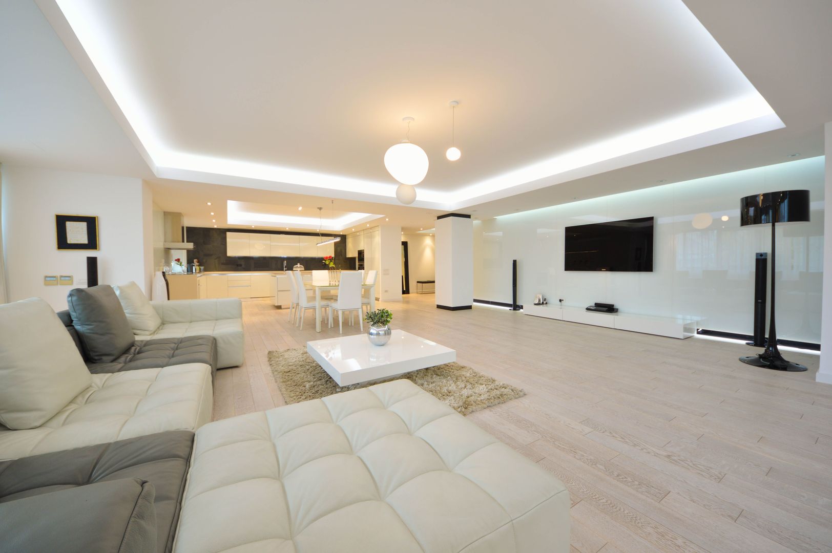 Conrad Residence – Apartament cu 3 camere de închiriat în zona Herastrau