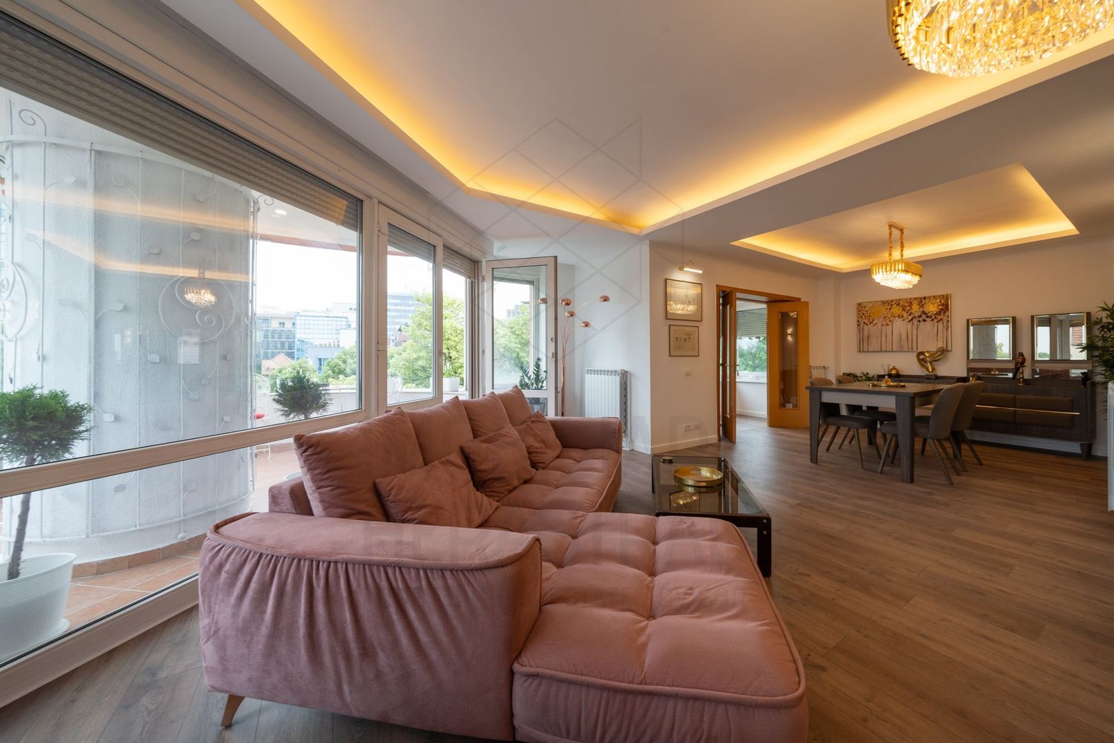 3 room Apartment for rent, Aviatorilor area