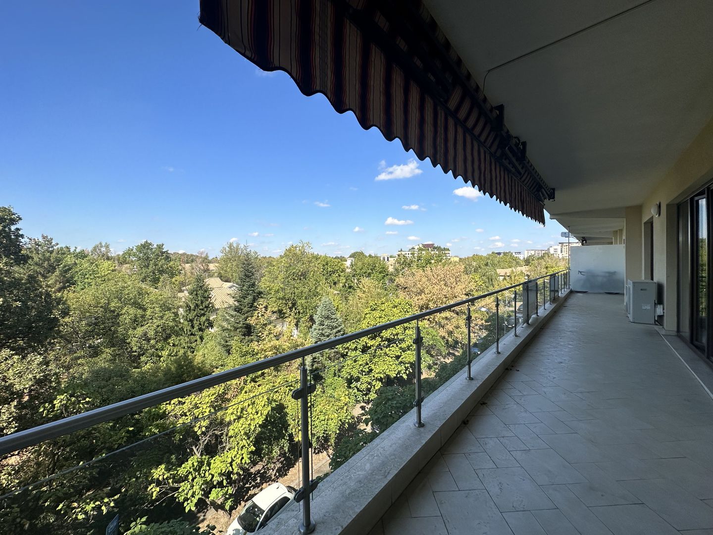 BEST DEAL French Village | Herastra | 4 rooms | 3 parking spaces