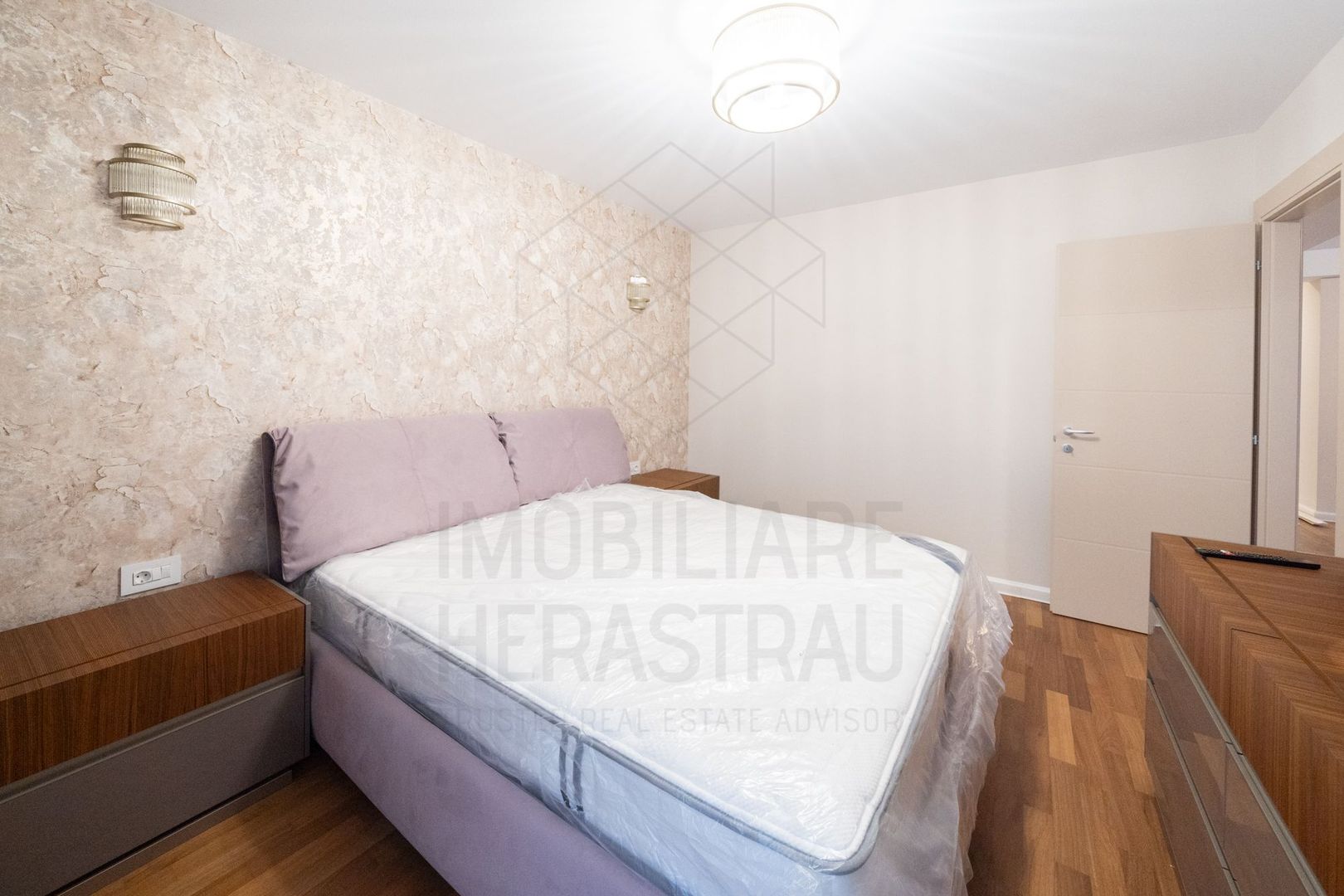 3 room Apartment for rent, Herastrau area
