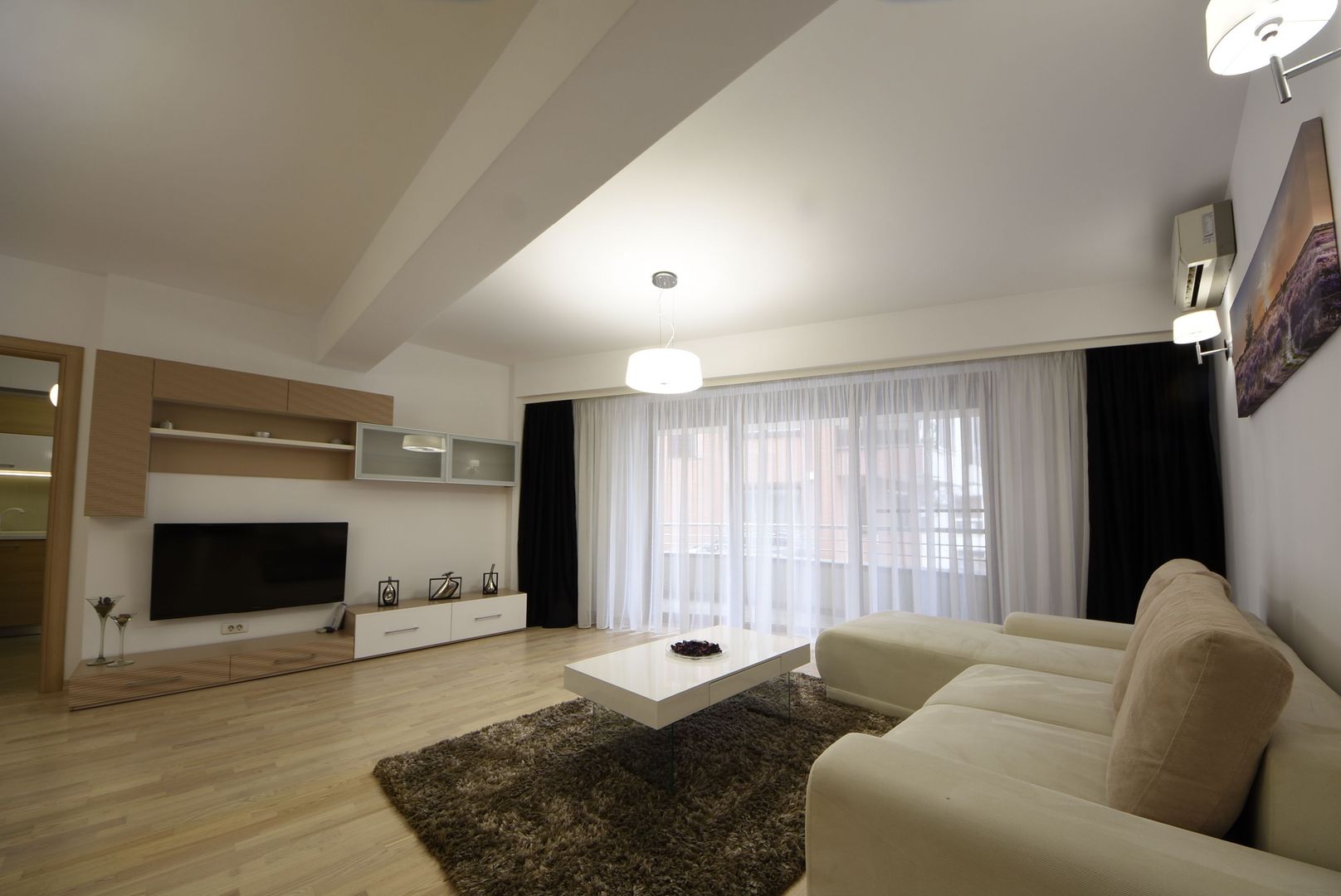 Apartament cu 3 camere de închiriat | Zona Herastrau