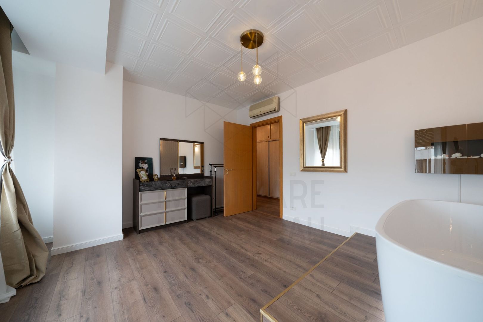 3 room Apartment for rent, Aviatorilor area