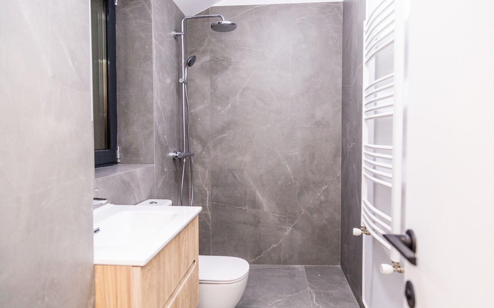 Apartament 3 camere Aviatiei | La 3 minute de metrou