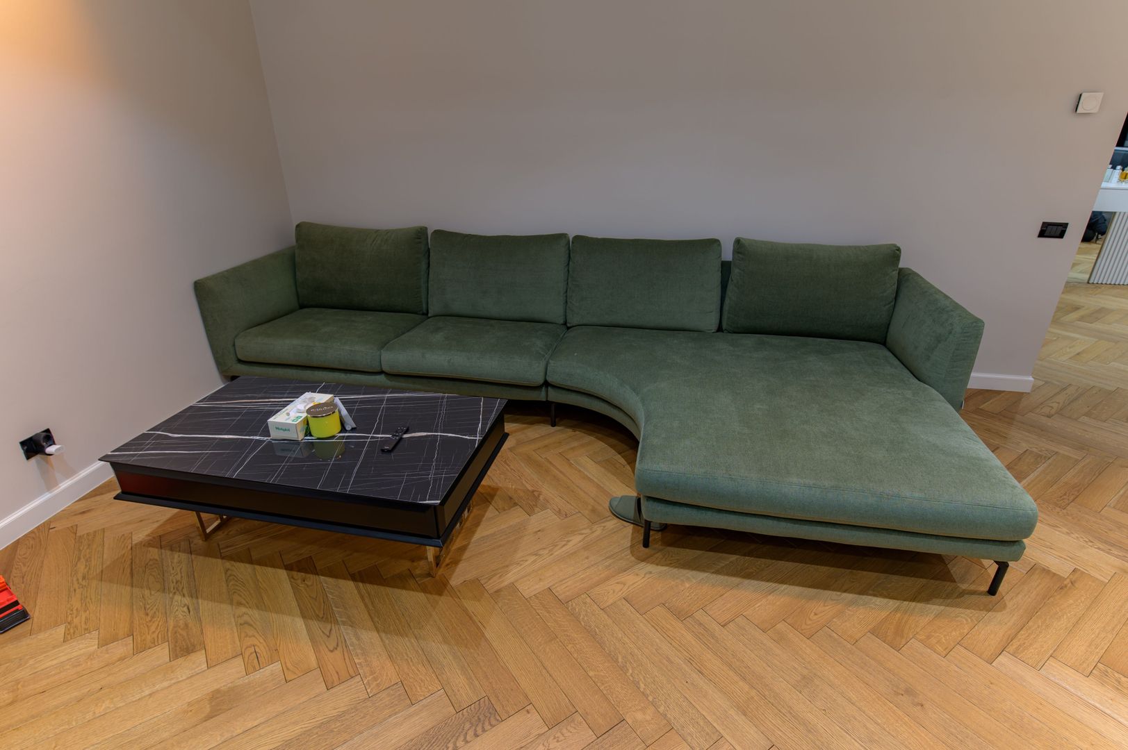 Apartament cu 4 camere de vânzare în zona Soseaua Nordului