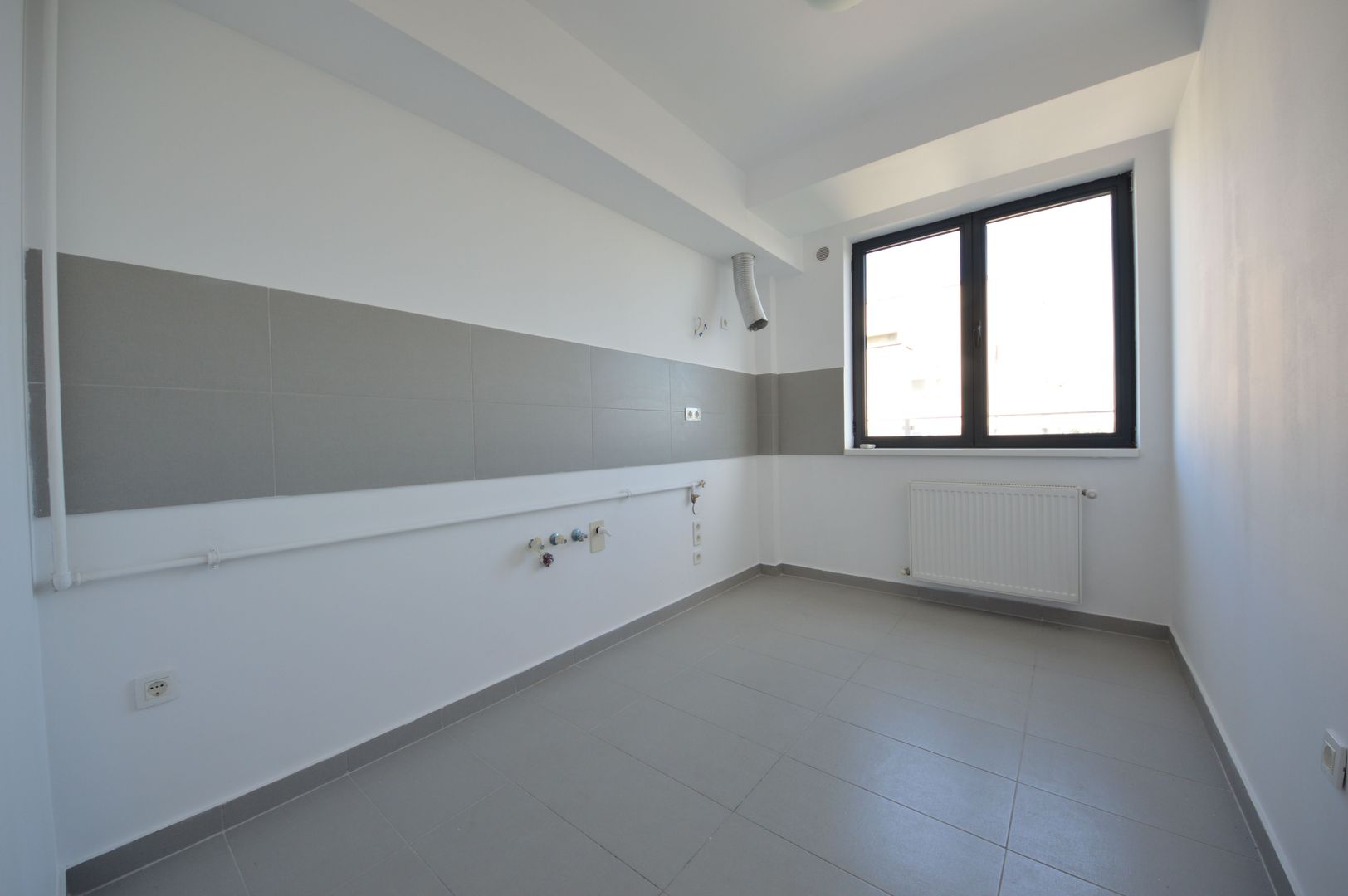 5 room Apartment, Lacul Tei area