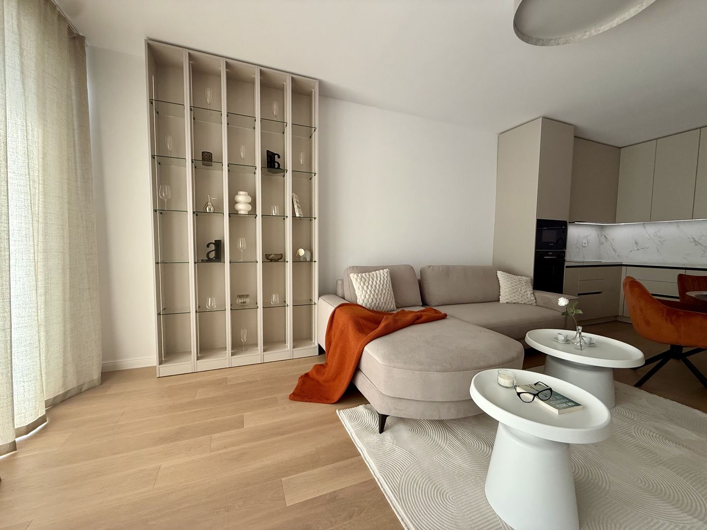 Apartament NOU cu 2 Camere – Pipera | Rond Omv | Loc de parcare