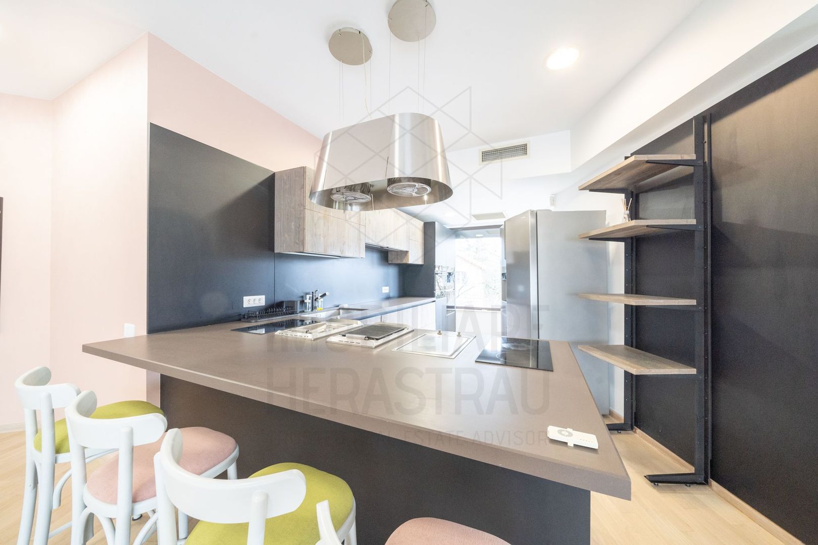 5 room Apartment, Herastrau area