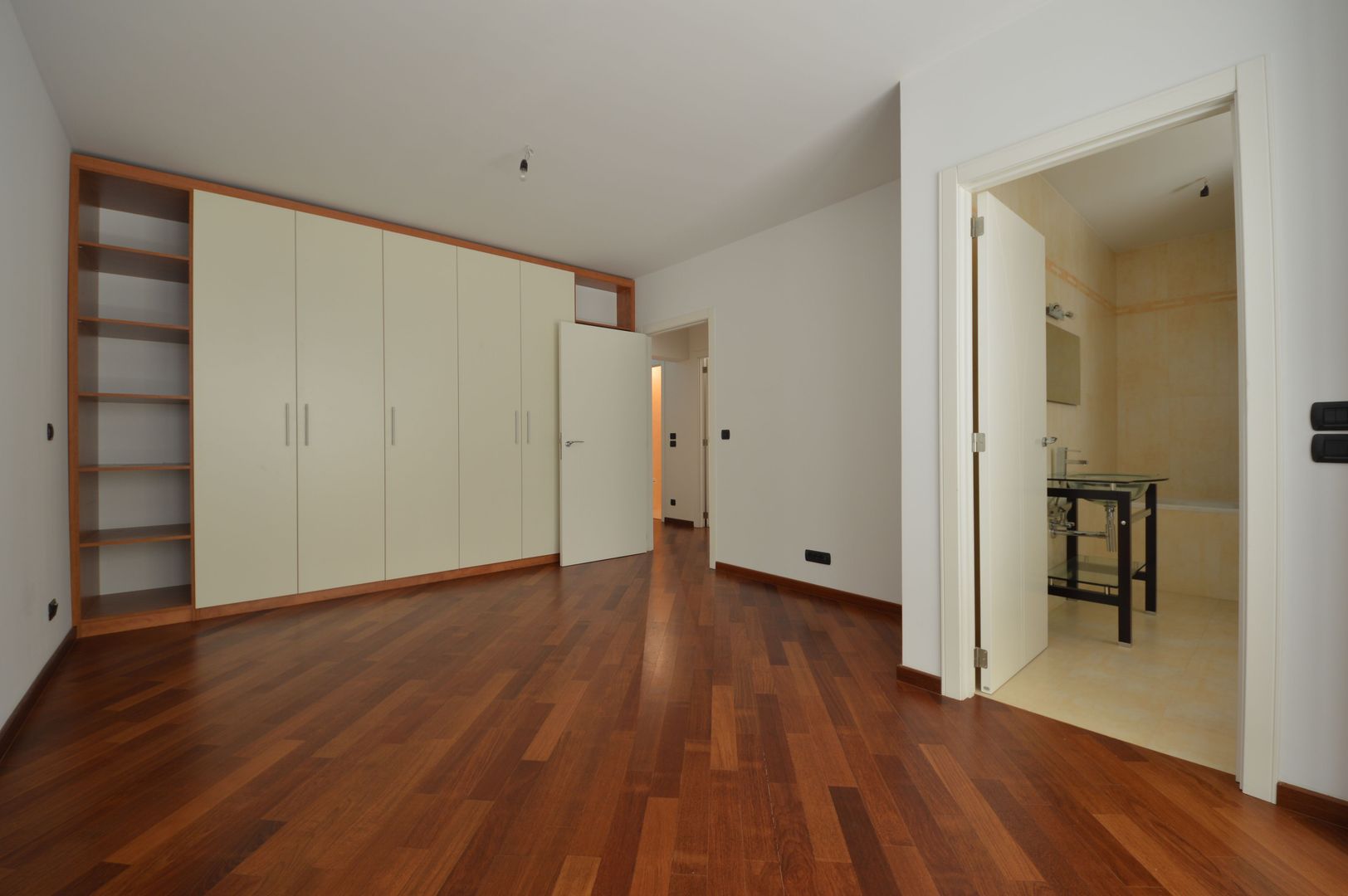 Primaverii | Apartament 4 camere de vanzare