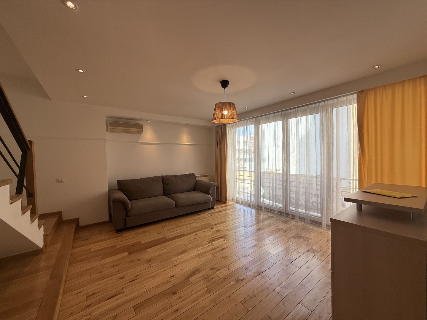 2 bedroom duplex apartment | Herăstrău | 83 sqm | Exclusively residential