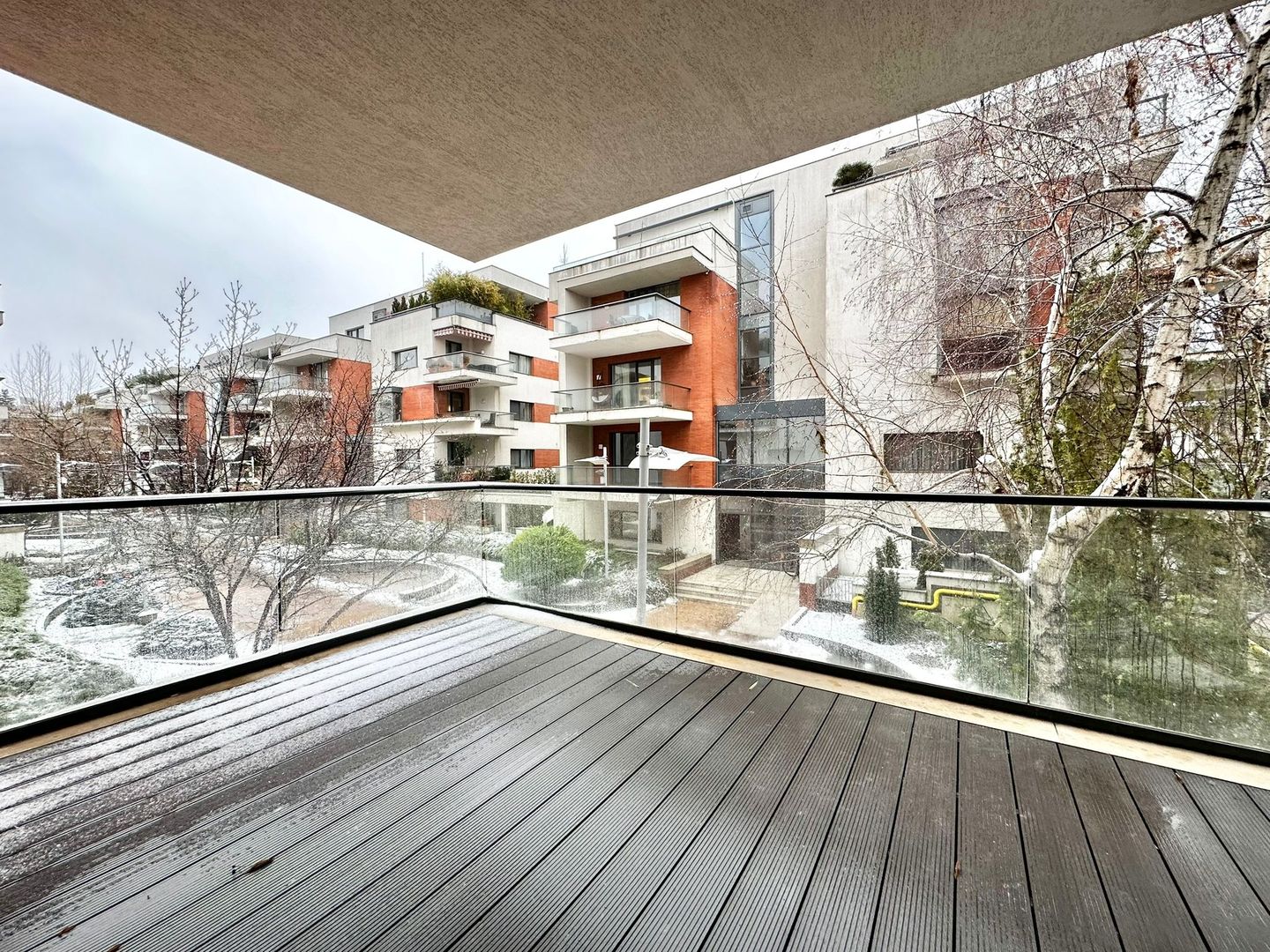 Washington Residence | Luxury 3 bedroom apartment for rent | Private garden