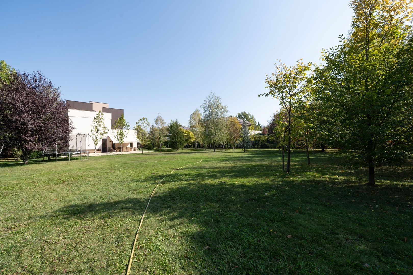 Corbeanca | Conac langa padure cu teren 4000 mp | Piscina