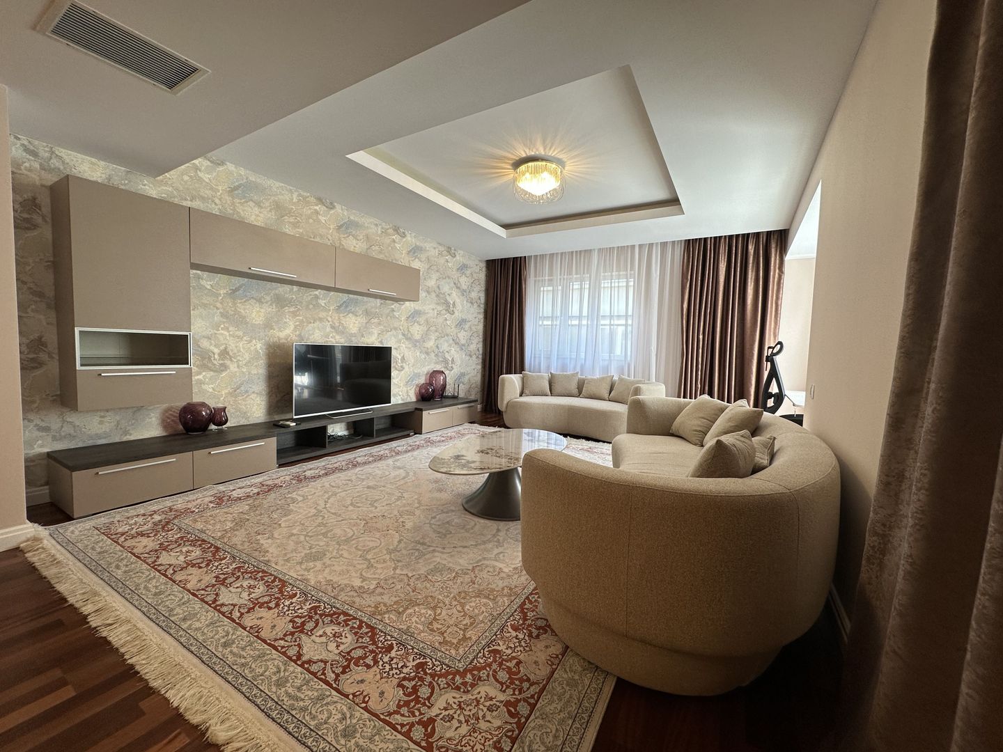 3 room Apartment for rent, Herastrau area