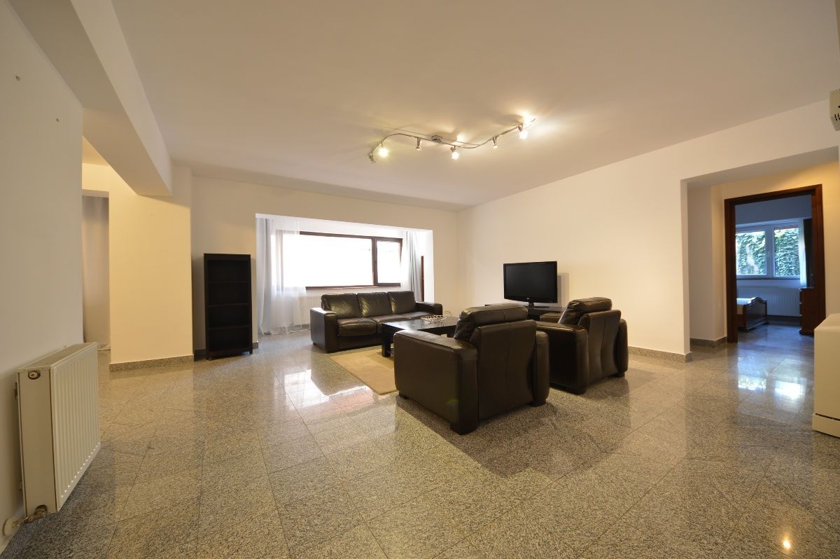Apartament elegant cu 4 camere | Piața Charles de Gaulle | Parcul Herăstrău
