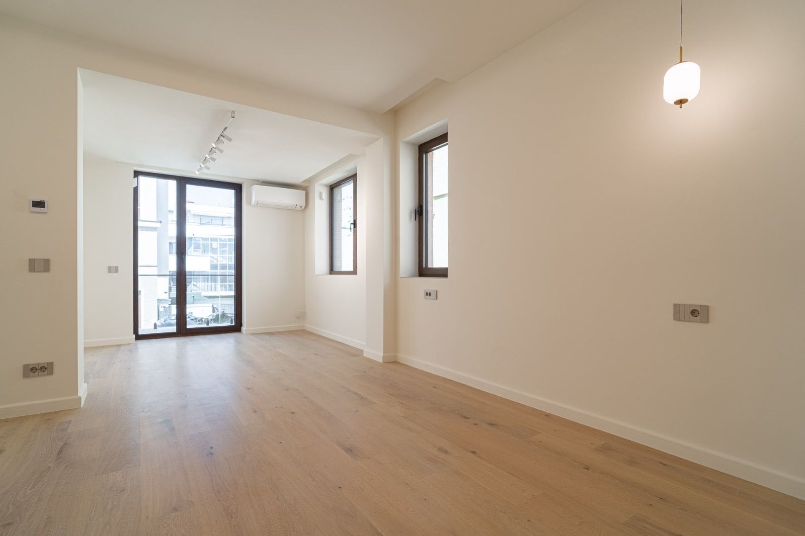 Vila de Excepție în Dorobanti | Eleganță Clasică, Design Contemporan