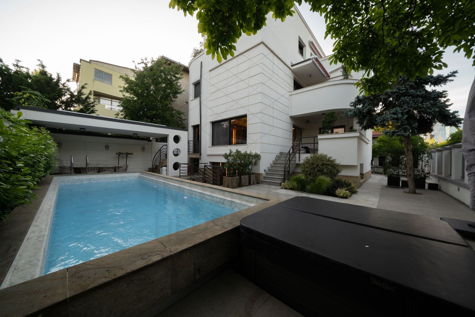 Villa for sale | Dorobanti | Charles de Gaulle Plaza