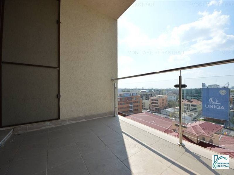 North Area Lake View | Apartament spatios cu vedere la parc | Parcare