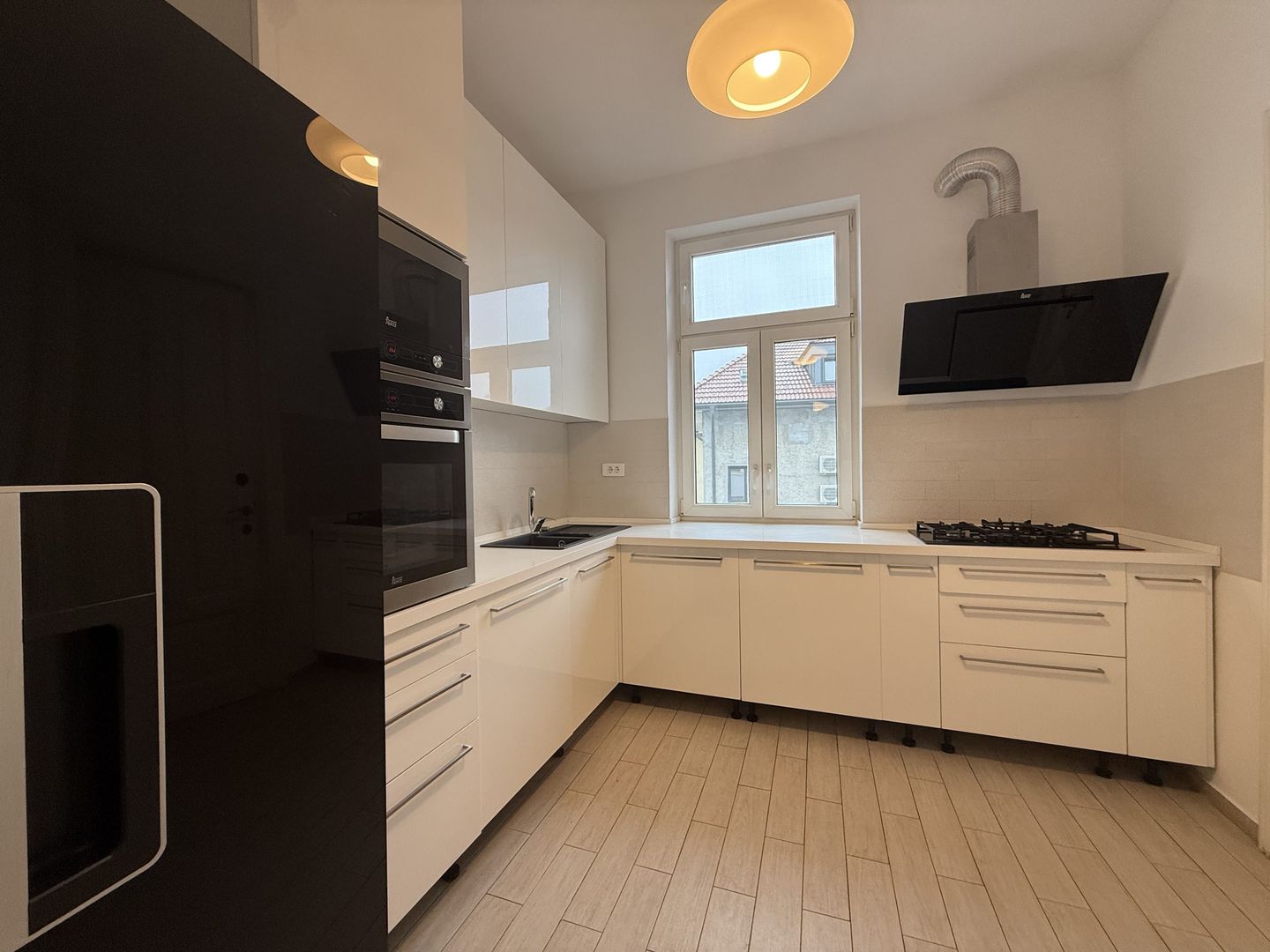 Vilă interbelică restaurată | Ultra Premium Office Villa | Dorobanți Capitale