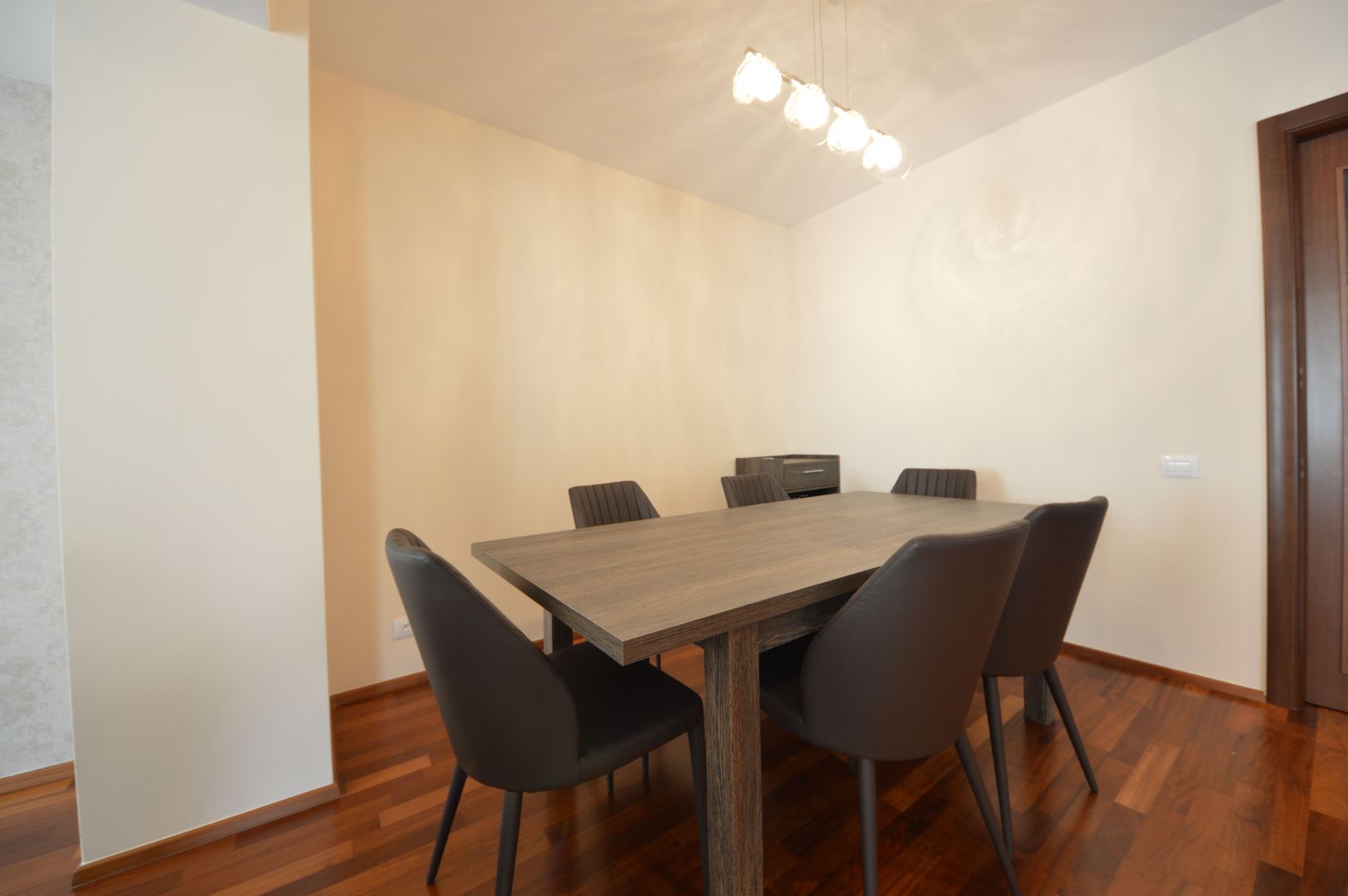 3 room Apartment for rent, Herastrau area