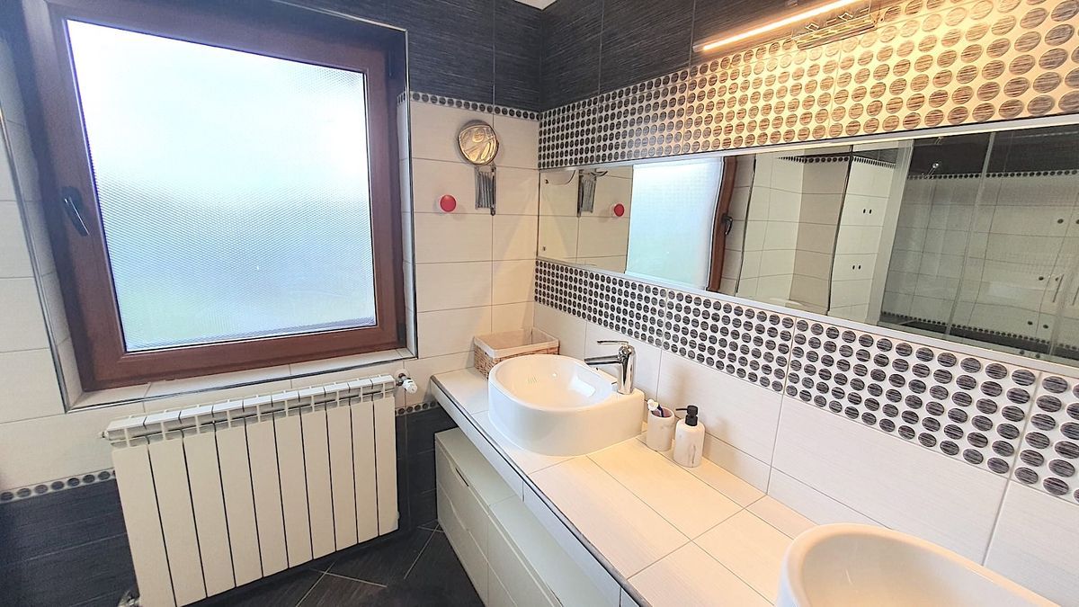 Vila de Lux cu Piscină Privată pe Iancu Nicolae | Băneasa Residential Park