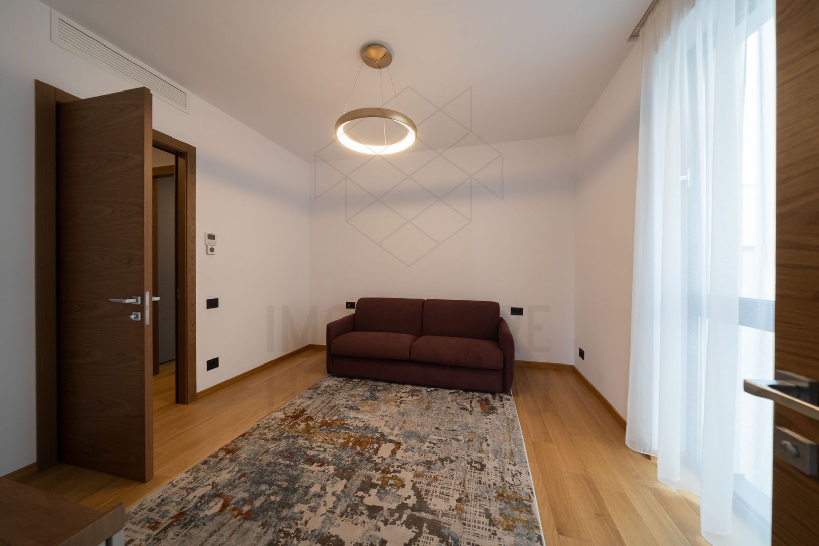 4 room Apartment for rent, Primaverii area