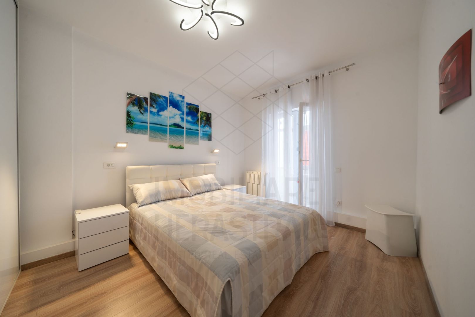 Renovatio Suite  | Apartament cochet | Garaj individual