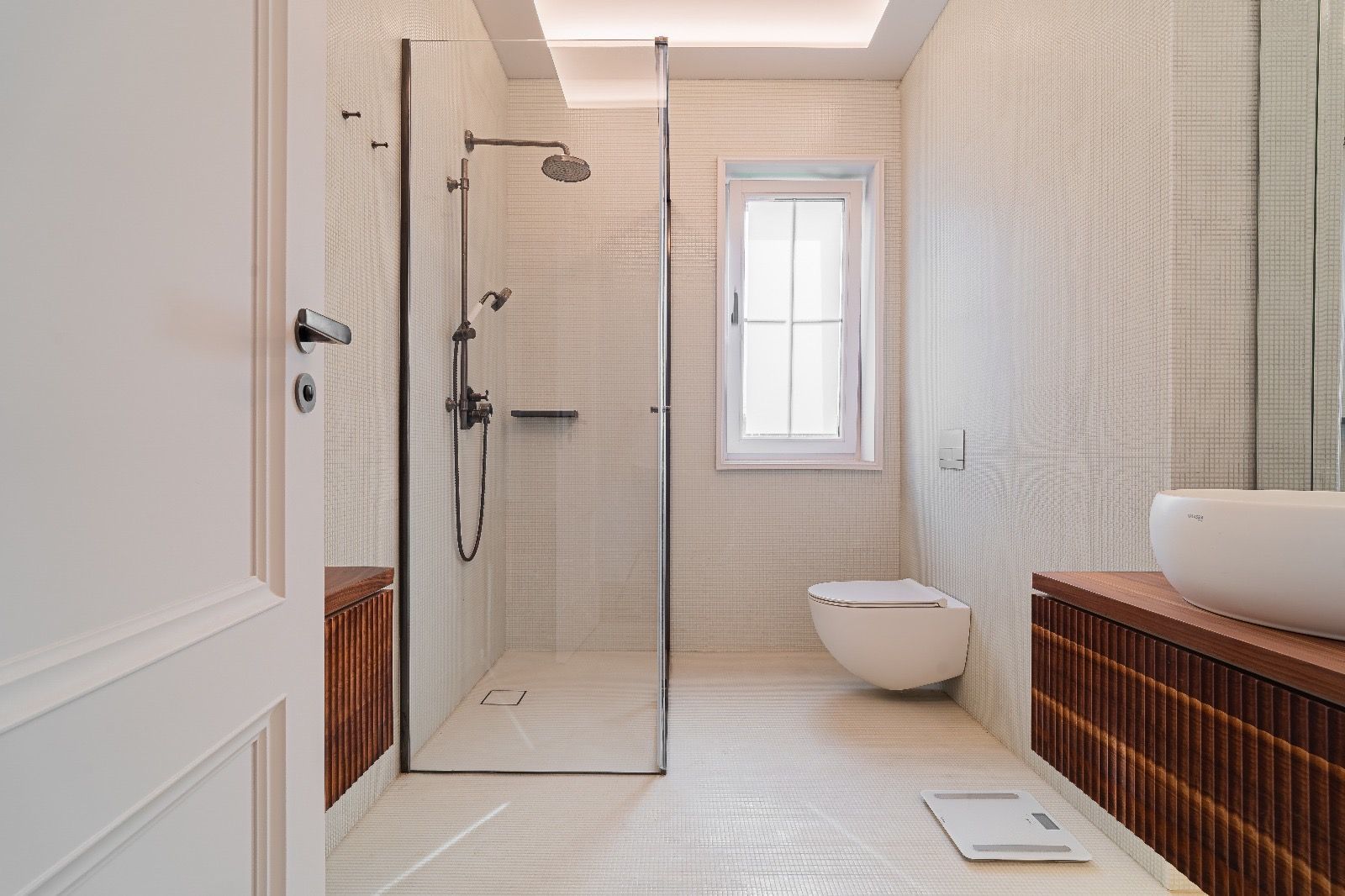 Exceptional Villa in Pipera | Classic Elegance, Contemporary design