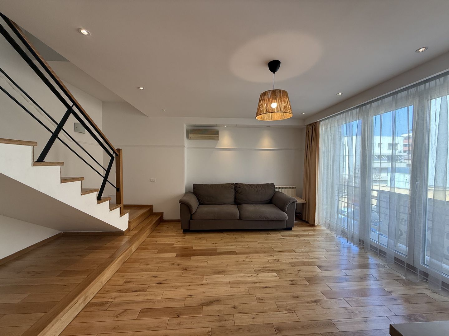 2 bedroom duplex apartment | Herăstrău | 83 sqm | Exclusively residential