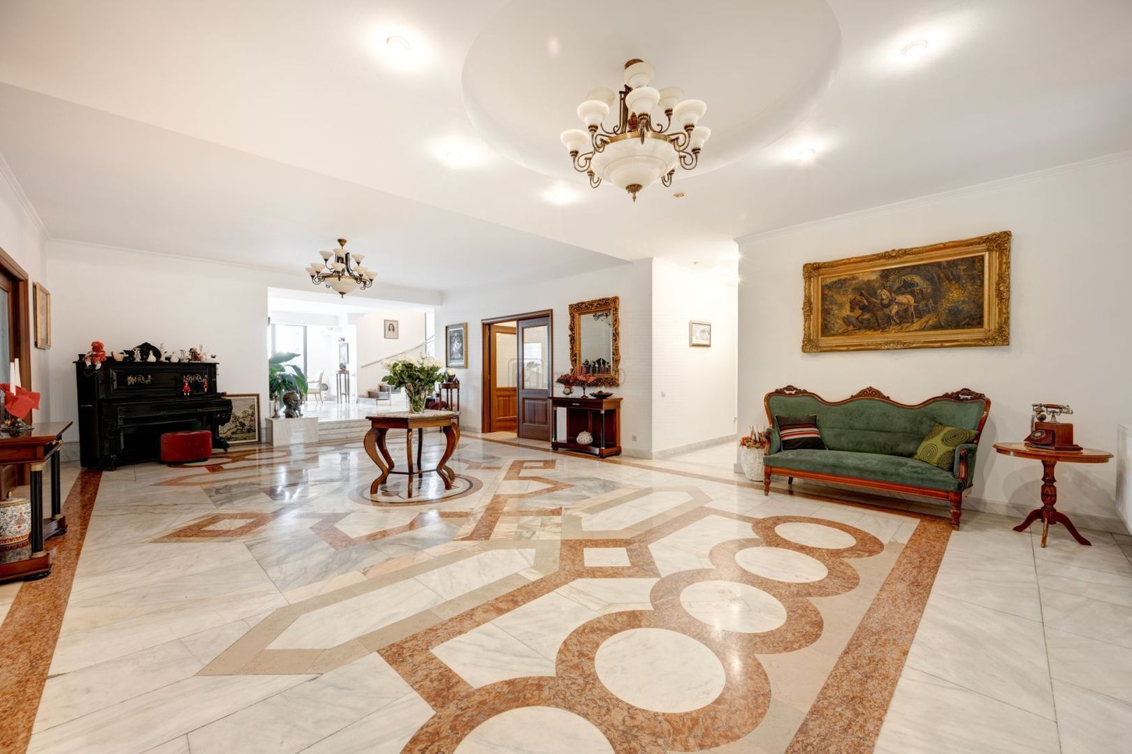 The Grand Manor | Eleganță și Exclusivitate în nordul capitalei | Teren 3700 mp