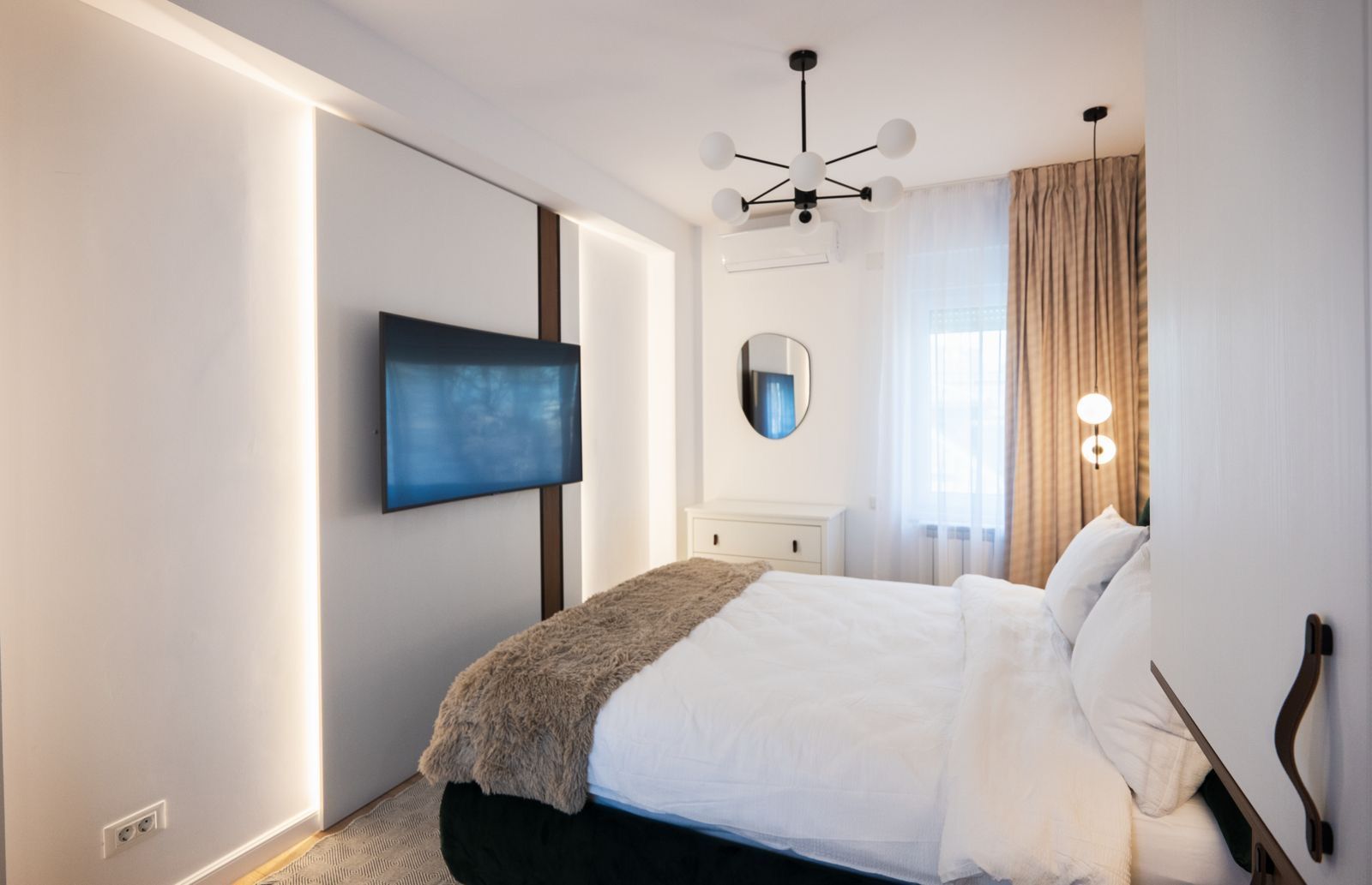 Helder Suite | Apartament cochet cu finisaje premium, super pozitie