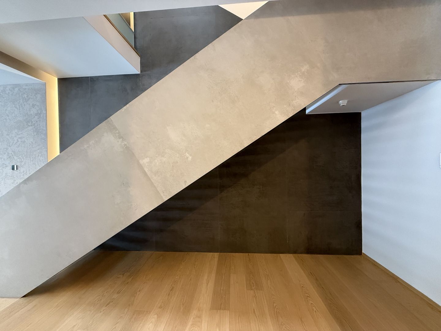 Vilă contemporană premium cu piscină, 500mp construiți, garaj 2 masini