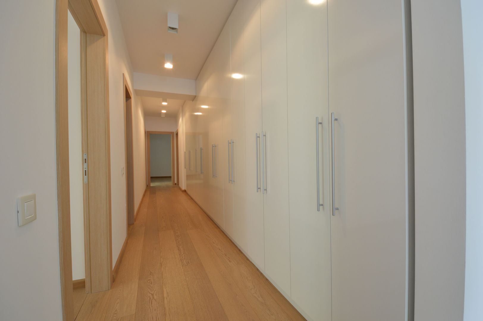 4 room Apartment for rent, Kiseleff area