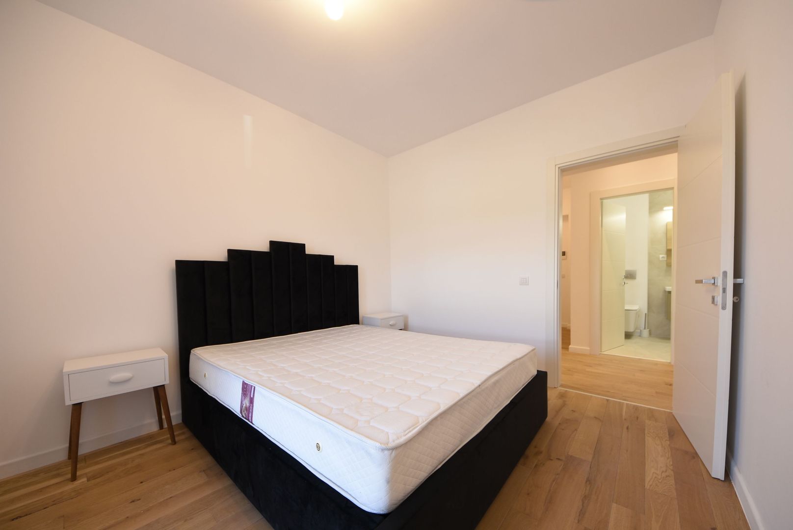 Apartament 3 camere de inchiriat Jandarmeriei