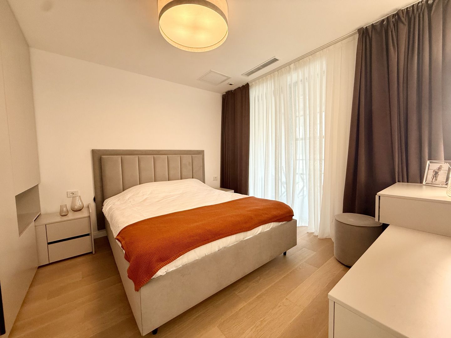 Apartament NOU cu 2 Camere – Pipera | Rond Omv | Loc de parcare