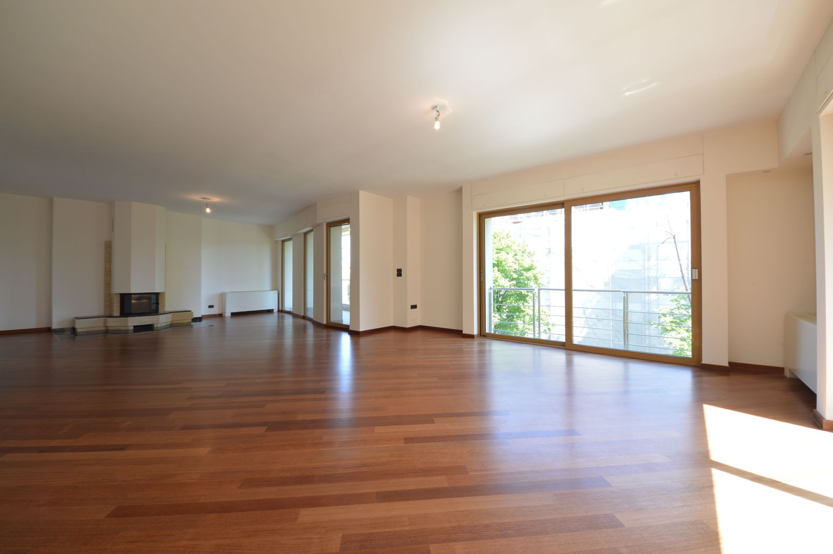 4 room Apartment for sale, Primaverii area