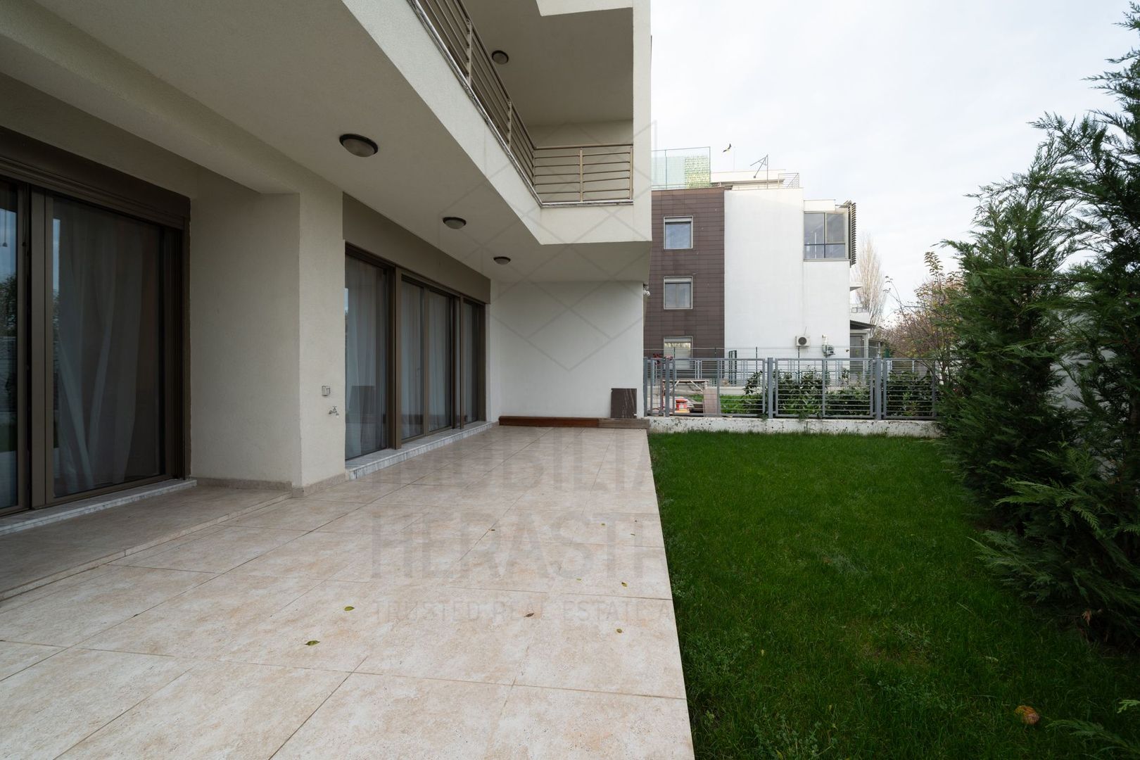 Green Lake | Mediterranean style villa | Baneasa Sisesti