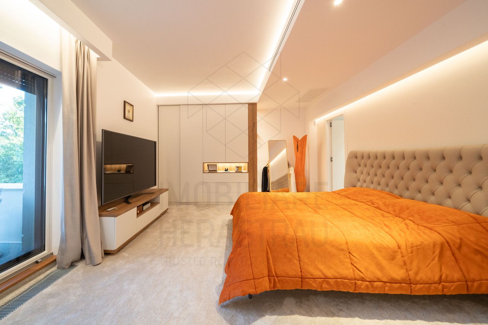 Villa for sale | Dorobanti | Charles de Gaulle Plaza