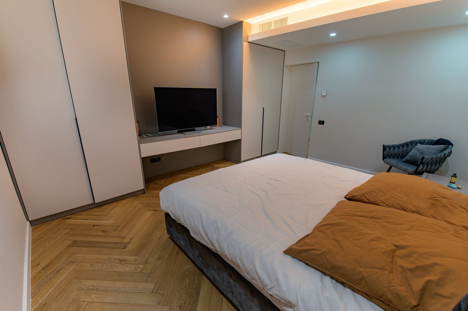 Apartament cu 4 camere de vânzare în zona Soseaua Nordului