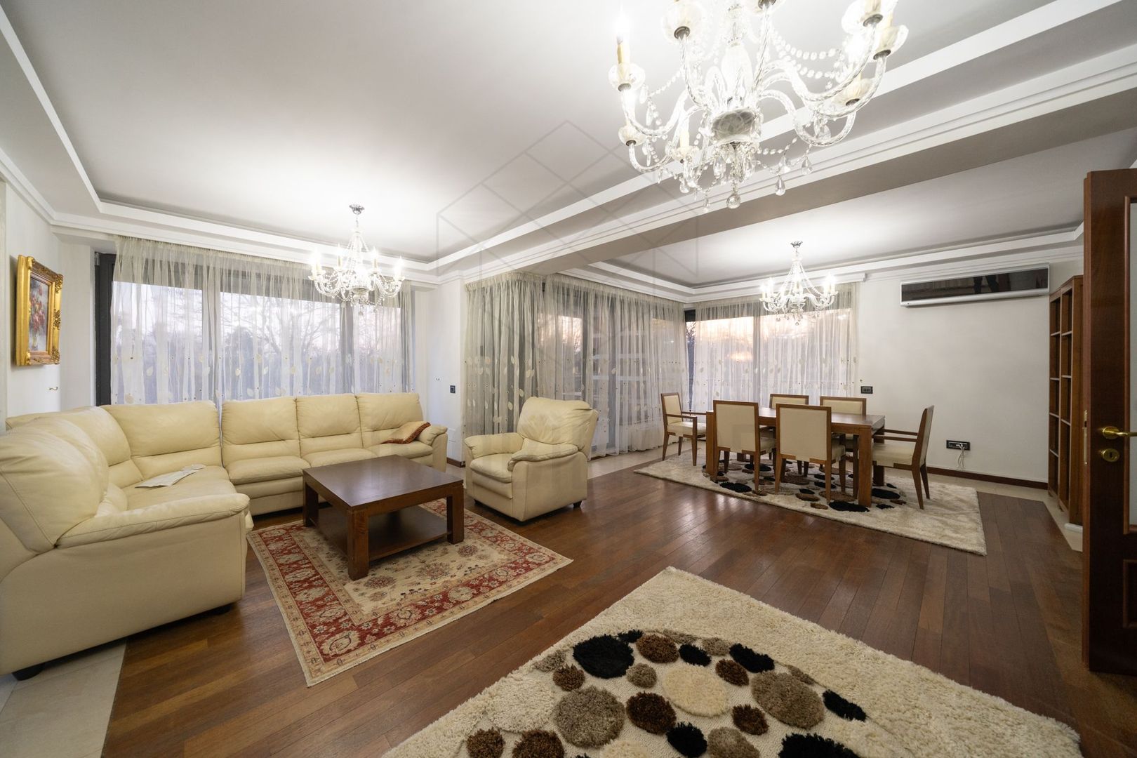 Herastrau 4 rooms Park view | North Road | Investment opportunity