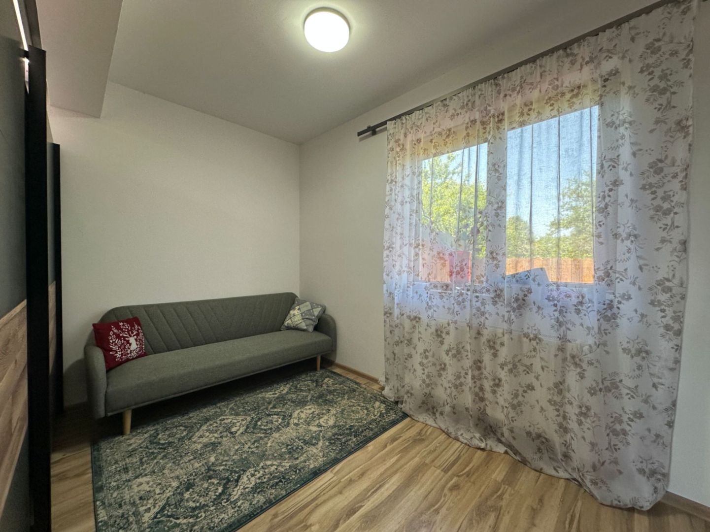 Vilă modernă în Corbeanca | Construcție solidă, 3 dormitoare + birou