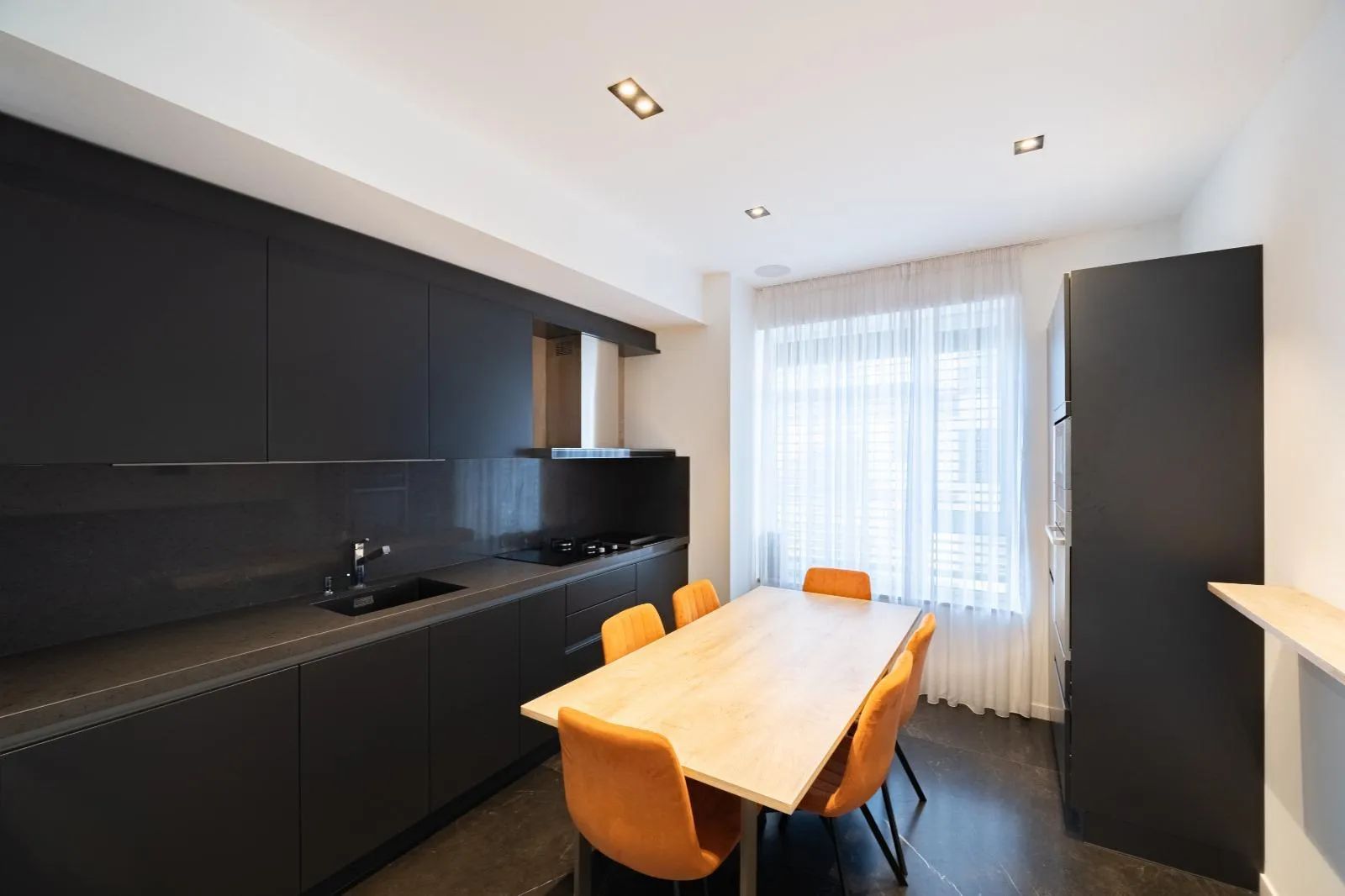 Laguna Residence | 4 Bedroom Luxury Penthouse with stunning View