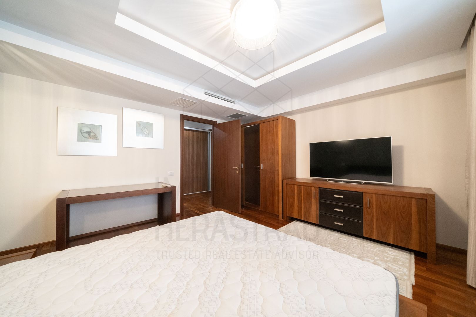 3 room Apartment for rent, Herastrau area
