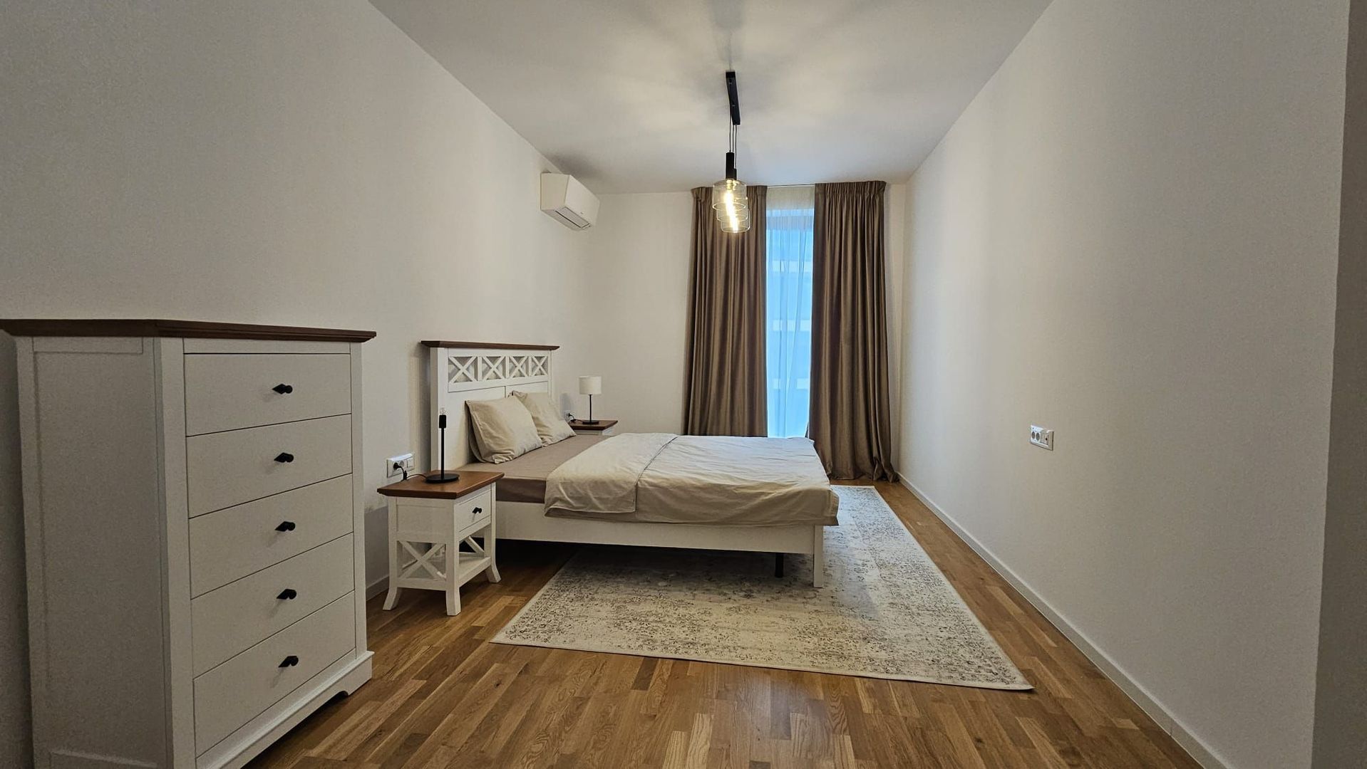 The Ivy | 2 camere , terasa | Mobilat complet