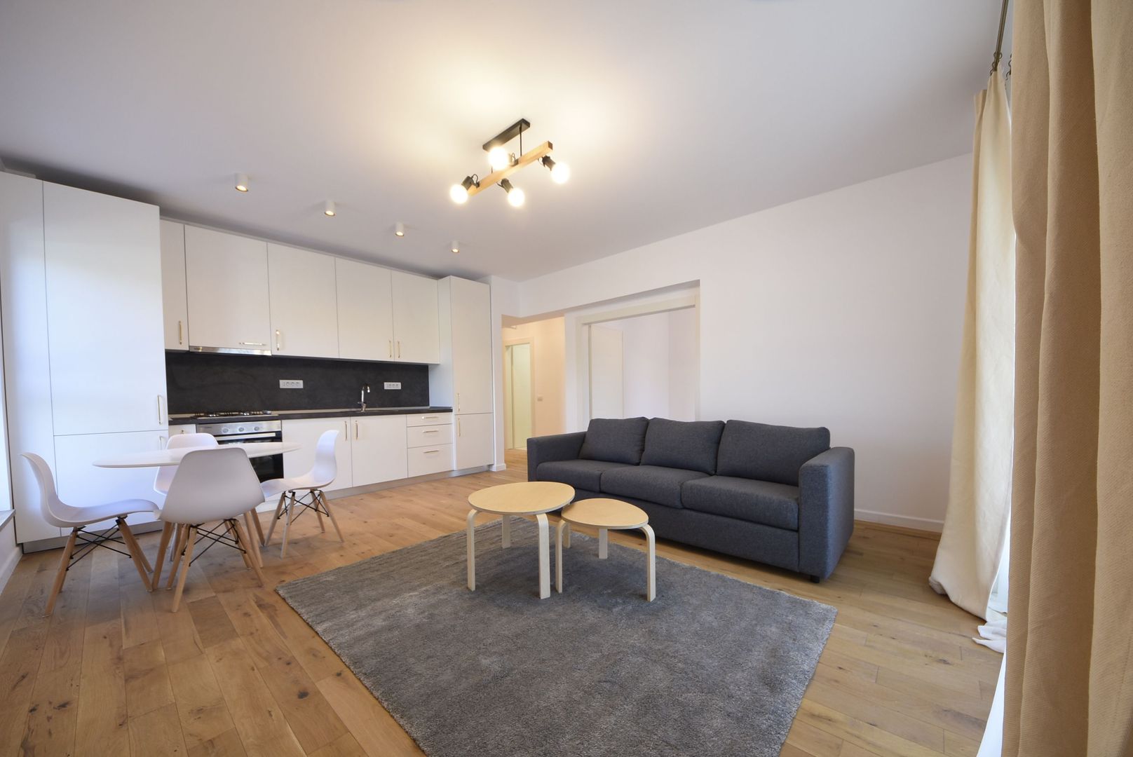 Apartament 3 camere de inchiriat Jandarmeriei