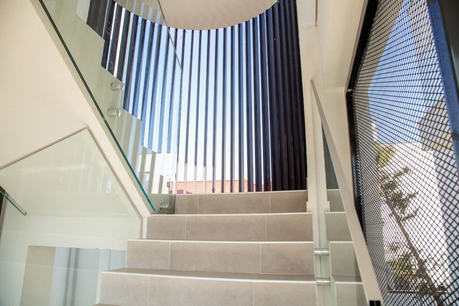 Apartament 3 camere Aviatiei | La 3 minute de metrou