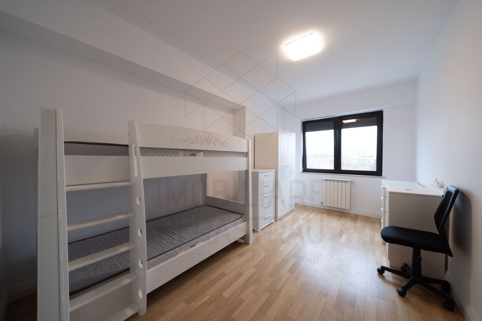 5 room Apartment, Herastrau area