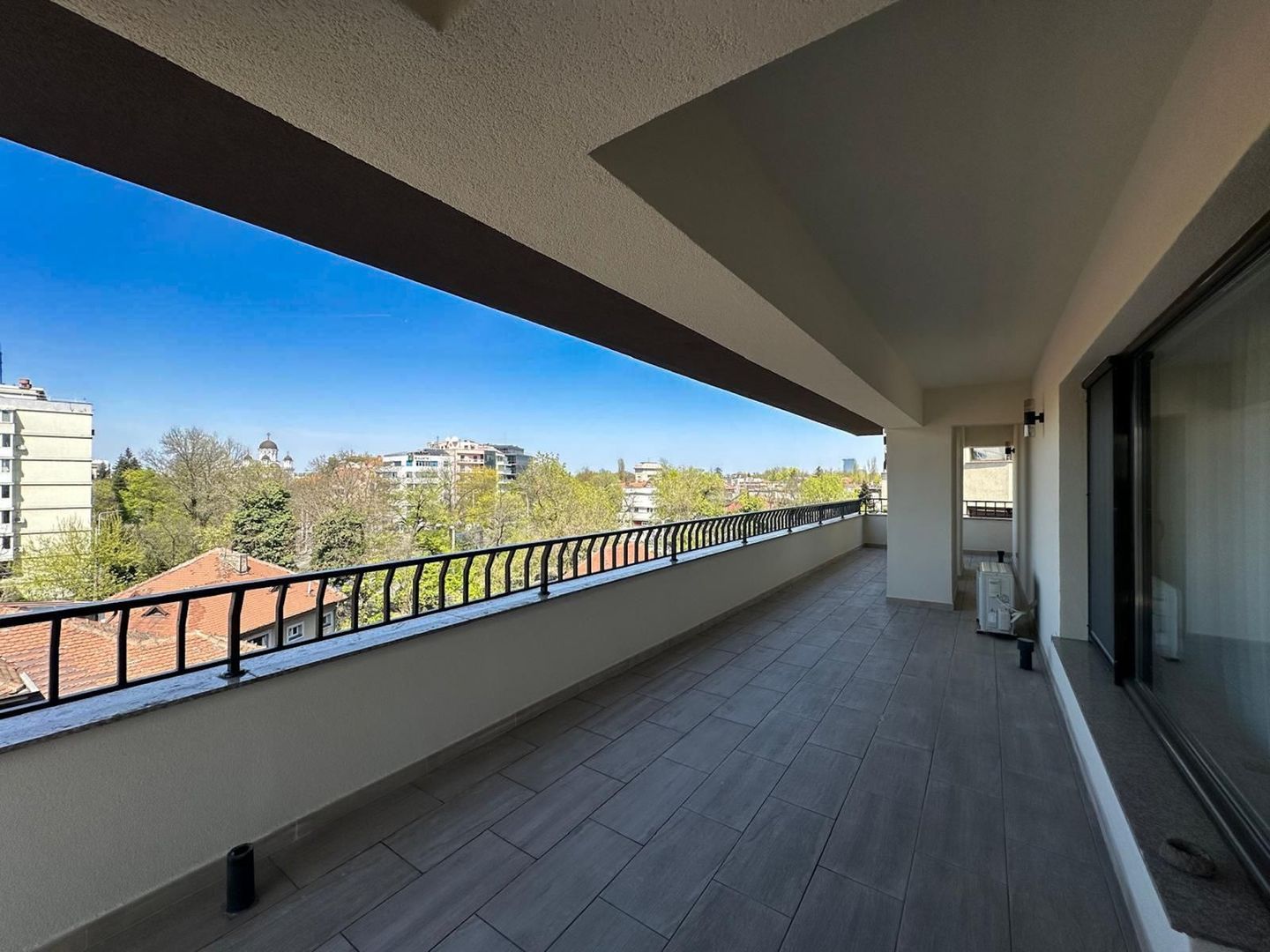 4 room Apartment for rent, Kiseleff area