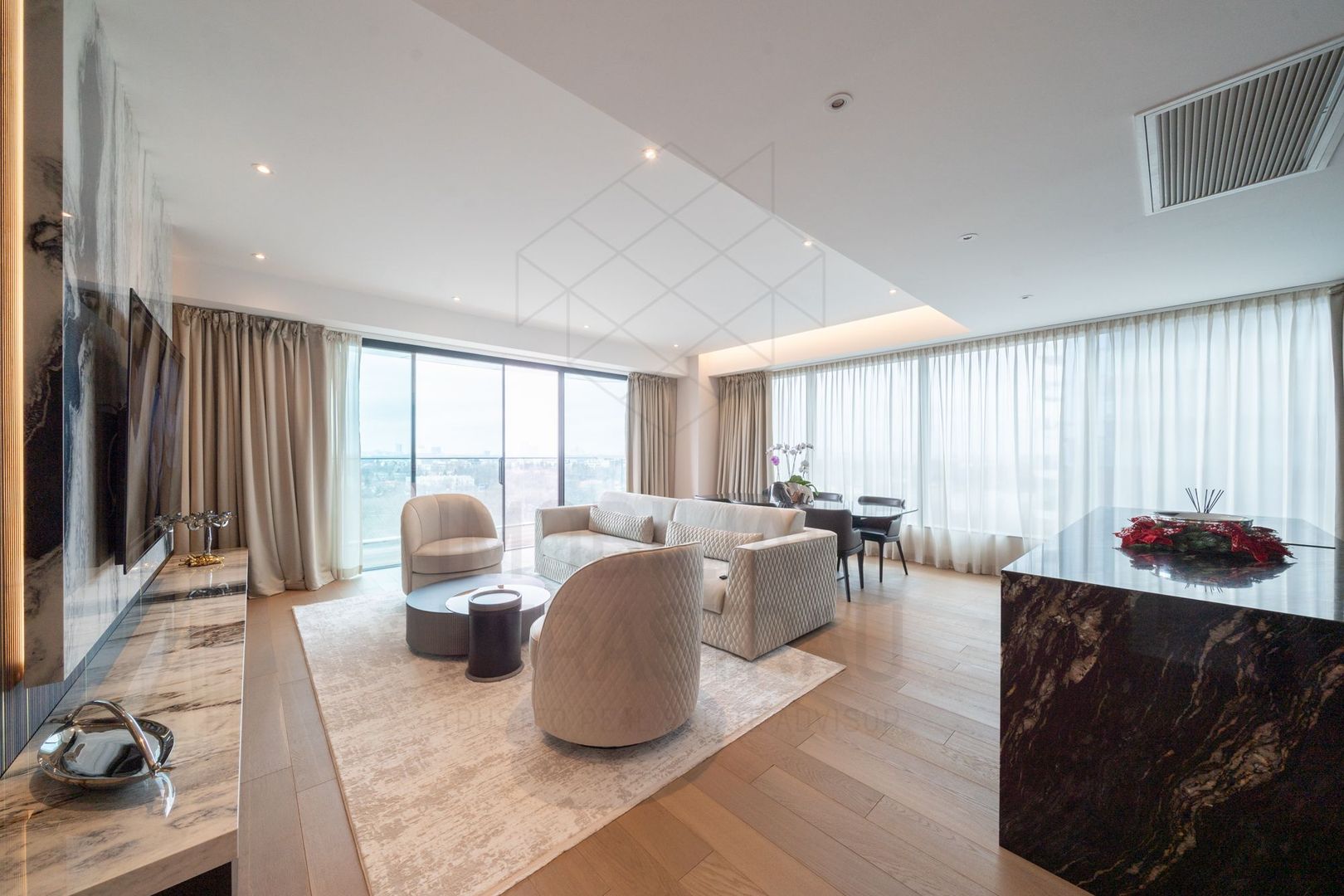 One Floreasca City | Spectacular view of Floreasca Park and Lake