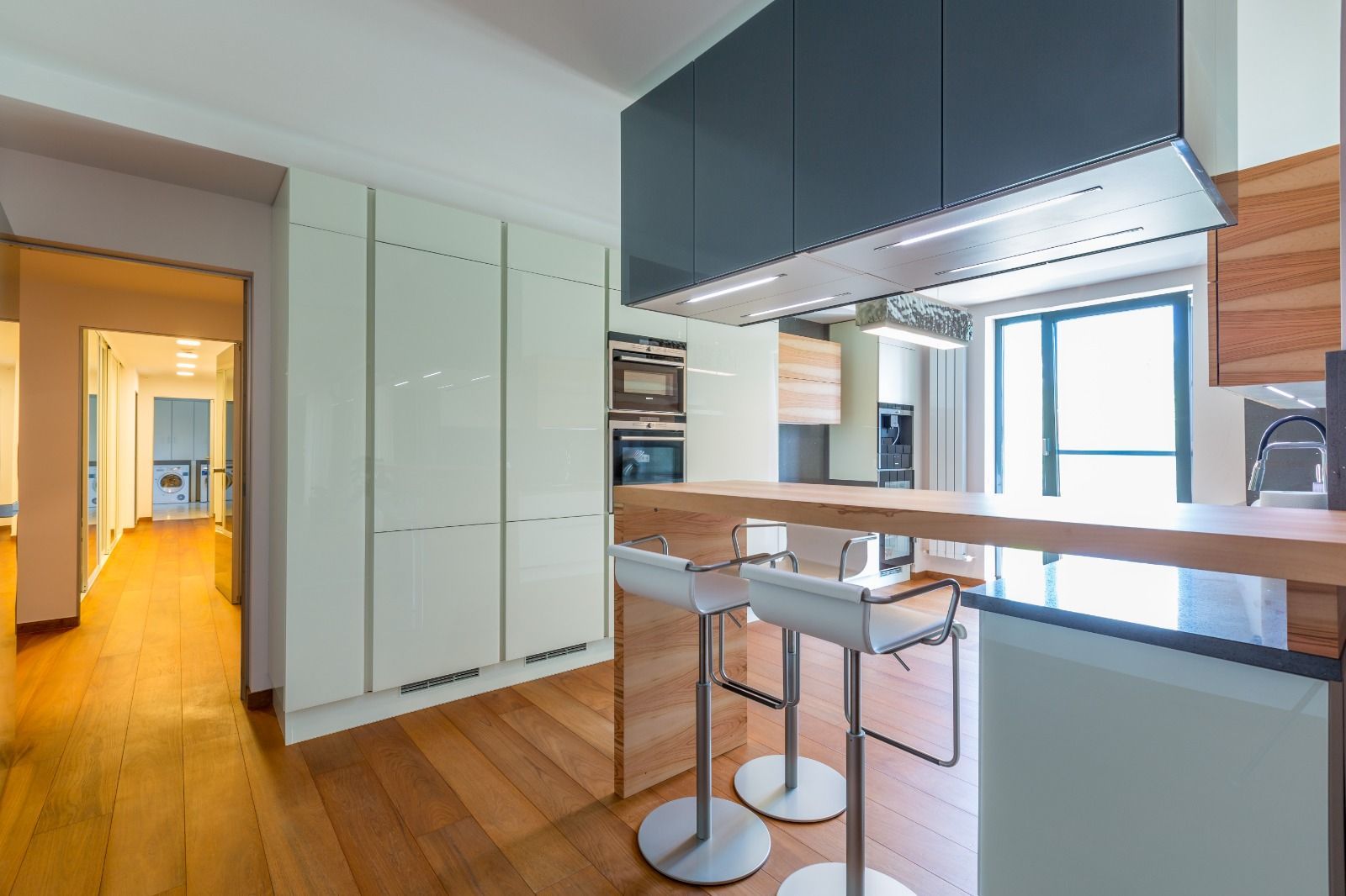 Apartment with beautiful view to  Floreasca Lake