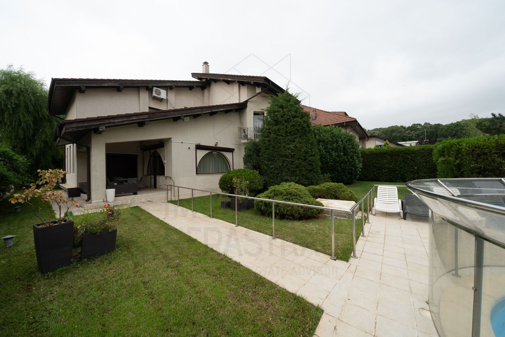 5 room House / Villa for sale, Pipera area