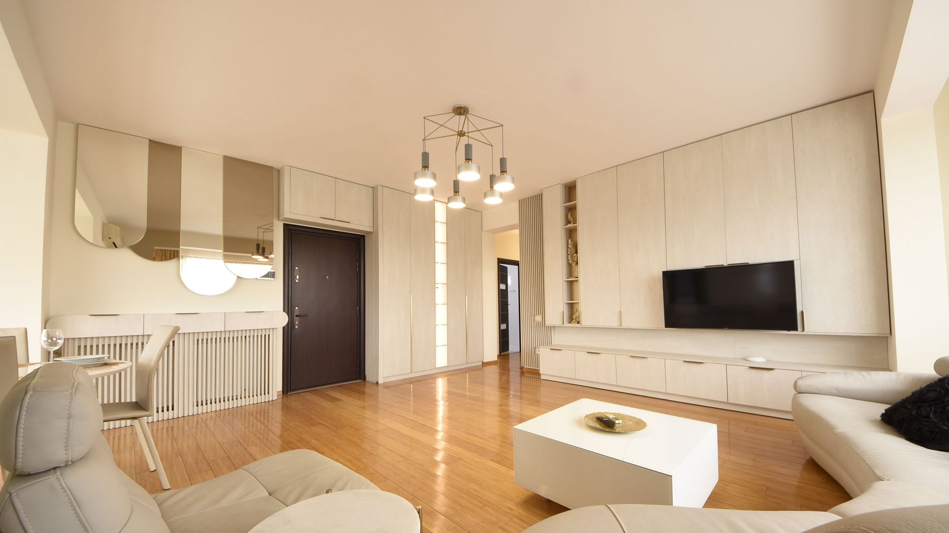 Mazzini Suite – Design modern,finisaje lux,loc parcare,Herastrau